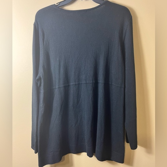 J. Jill Black Crewneck Tunic Knit Sweater Petite Large Casual Classic Timeless - Picture 3 of 8
